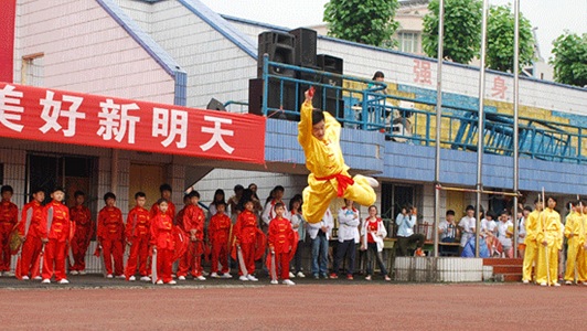 哪個(gè)是成都最好的計(jì)算機(jī)大專？