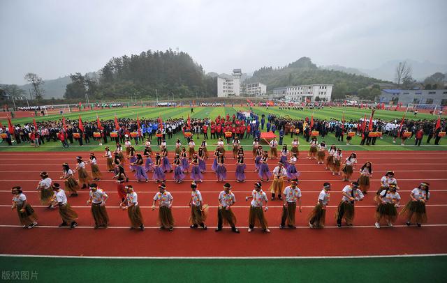 哪些職業(yè)學(xué)校適合女生(適合女生的職業(yè)有哪些)