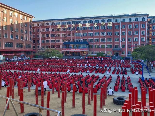 軍事化管理封閉式學(xué)校初中(長沙軍事化管理封閉式學(xué)校初中)