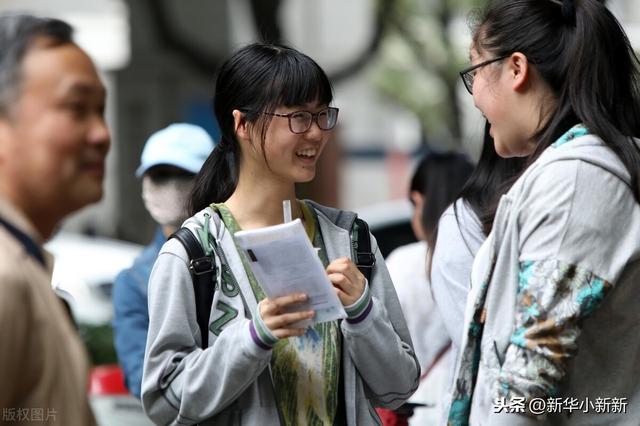 走單招好還是直接考?？坪?單招可以報(bào)考的學(xué)校)