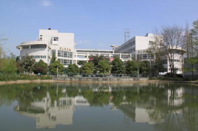 四川市職業(yè)學校(四川市職業(yè)幼師學校)