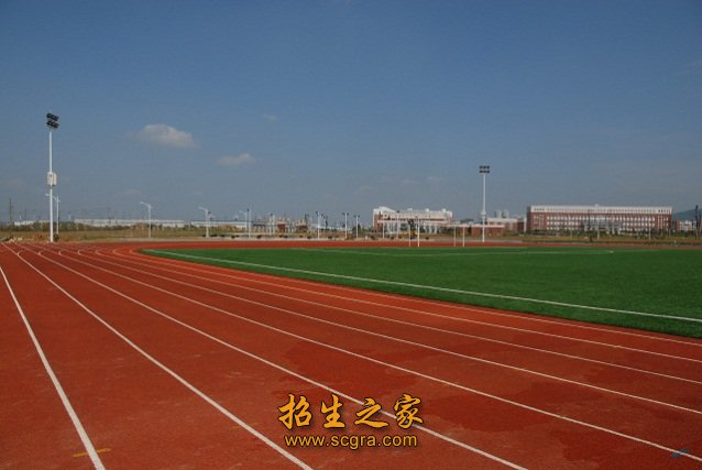 成都市航空技術(shù)職業(yè)學(xué)校(廣州航空技術(shù)職業(yè)學(xué)校)