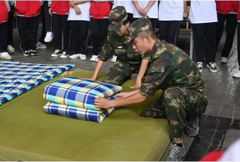 成都國防軍事職業(yè)學(xué)校(貴州國防軍事職業(yè)學(xué)校怎么樣)