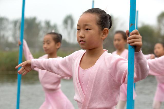 南充哪所幼師學(xué)校好(南充師范幼師學(xué)校錄取標準)