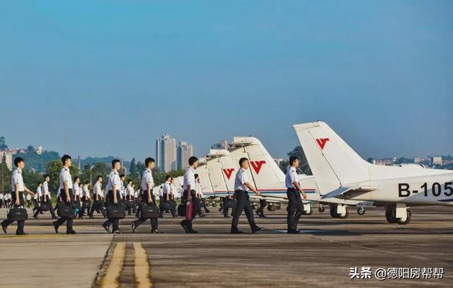 德陽市電子工程學(xué)校(宣城市機械電子工程學(xué)校)