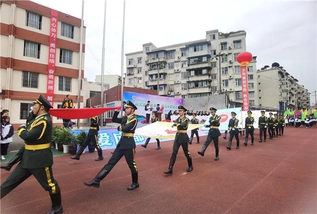 成都天府新區(qū)職業(yè)學(xué)校(成都天府新區(qū)航空旅游職業(yè)學(xué)校)