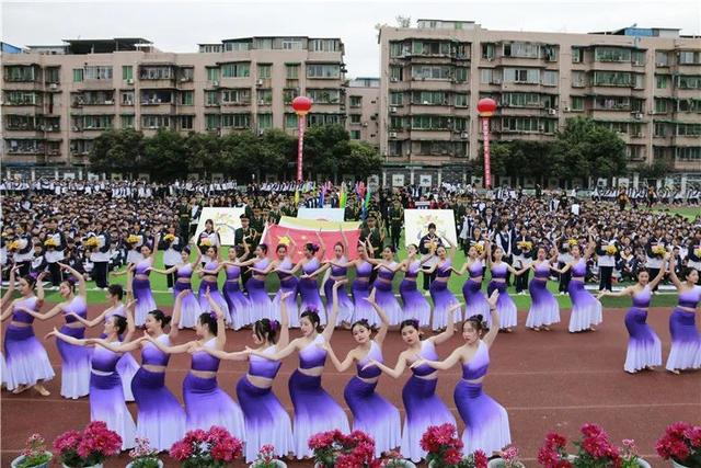 成都天府新區(qū)職業(yè)學(xué)校(成都天府新區(qū)航空旅游職業(yè)學(xué)校)