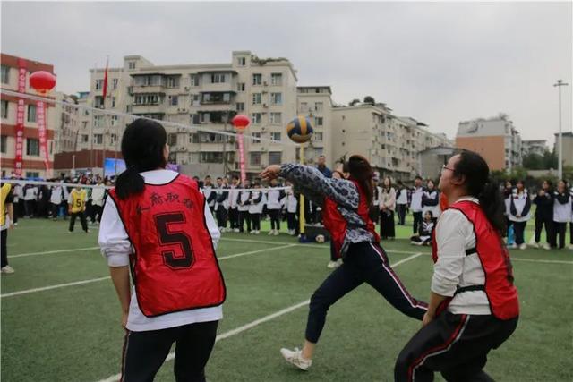 成都天府新區(qū)職業(yè)學(xué)校(成都天府新區(qū)航空旅游職業(yè)學(xué)校)