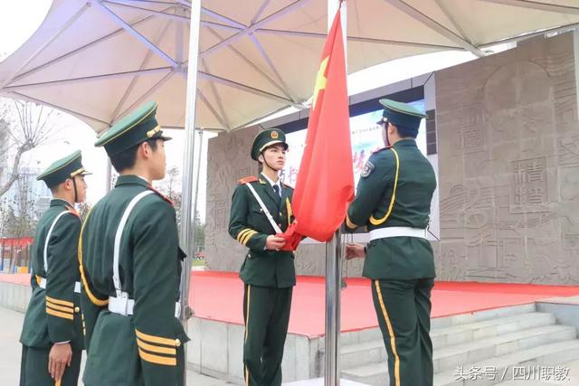 成都航空旅游職業(yè)學校好不(天府航空職業(yè)學院靠譜嗎)