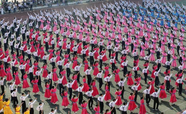 中考成績(jī)很差能讀什么學(xué)校(中考不好該上哪個(gè)學(xué)校)