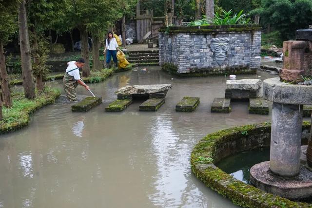 成都希望職業(yè)學校地址(成都航空職業(yè)學校地址)